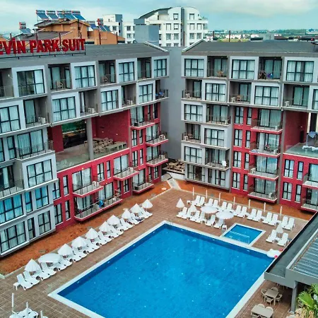Laristone Aparthotel *
