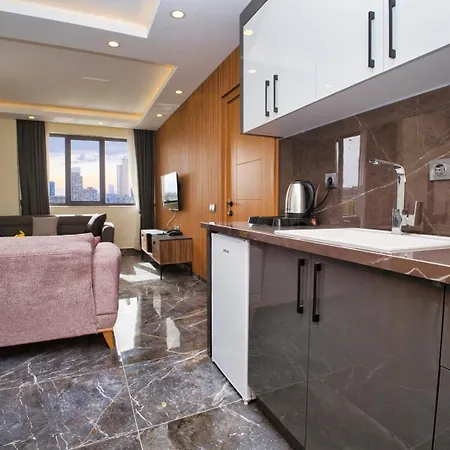 Laristone Aparthotel