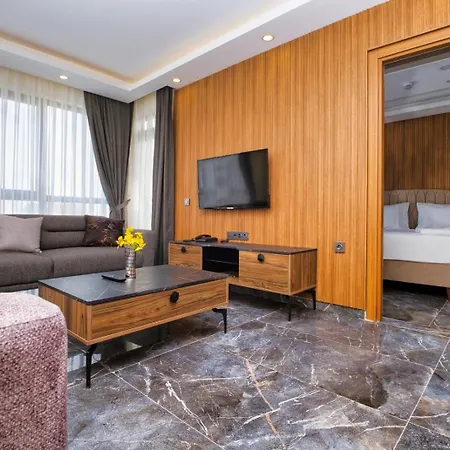 Laristone * Aksu (Antalya)