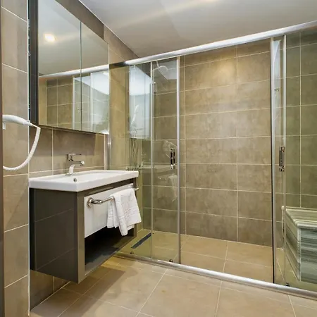Laristone Apart Otel *